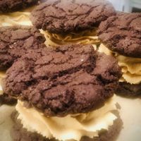 Chocolate peanut butter sandwiches GF/V at Markus Foods in Whitefish