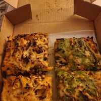 Mac n cheese on left, Jimmy pesto on right at Boxcar Pizza in Portland