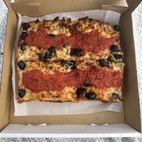 Four Minute Mile  at Boxcar Pizza in Portland