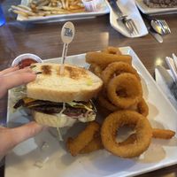 the meal   at Mel's Drive-in in Santa Monica