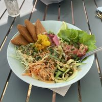 Freedom Bowl 😋  at La Carlotta Food Caravan in Plomeur
