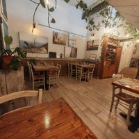  at Status Quo in Rome