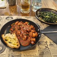  at Status Quo in Rome