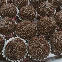 Brigadeiros at Bolo de Cristal  in Belem