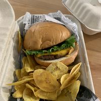 Maui’s Great Burger with Plantanutres (thin plantain chips) at 100% HP in San Juan