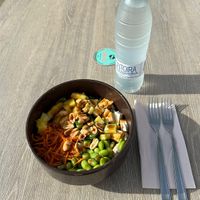 poke bowl with tofu 🥙🌱  at Poké Hut in Tenerife