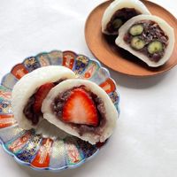 Daifuku Mochi mit Obst at MOMOKO in Leipzig