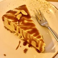 Salted caramel cheesecake at Nativa in Rome