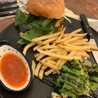 Burger at Nokum Space - 공간 녹음  in Seoul