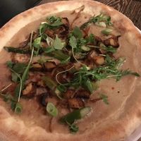 Bella bianca at Vegan Pizza Bar in Rotterdam