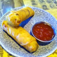 Spring rolls at Hawkers in Orlando
