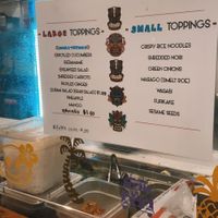 toppings to choose from at Poke Hana in Orlando