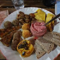 Platter at La Schiscetteria in Milan