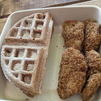 Chickun and Waffles at C4Eats in Hollywood