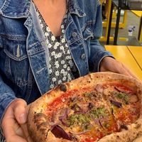 Small no tuna pizza😍 at Vegitalian - Schoutenstraat in Utrecht