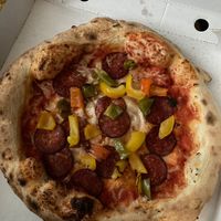 Pizza "no pepperoni" (plant based) at Vegitalian - Schoutenstraat in Utrecht