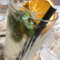 Hausgemachte Limo - teuer aber nicht gut  at Vegitalian - Schoutenstraat in Utrecht