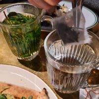 Fresh mint tea & green tea at Vegitalian - Schoutenstraat in Utrecht