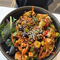   at Ma'loa in Bonn