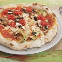 Vegan pizza at MadreLievito in Barcelona