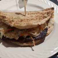 Sis cevap at Vegebar in Belgrade