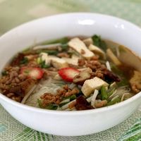 Noodle soup tom yum flavor   at Jerng Dtear - เจิ้งเต๋อ in Koh Samui