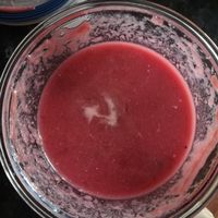 Rotebetesuppe im eigenen Gefäß at Louie's Grünepflaume in Hamburg