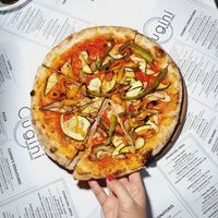 Vegan Il Contadino Pizza (pizza is yummz. Not too doughy, crsipy and love it!) at Cugini Trattoria Pizzeria in Central Singapore