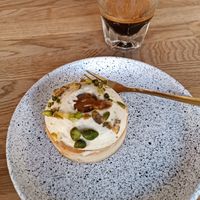 Pistachio and espresso (also I don't like the glass) at Eter Vegan Bakery in Warsaw