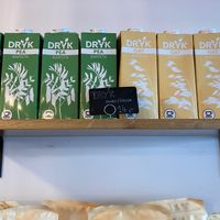 Plant-based milks at Eter Vegan Bakery in Warsaw