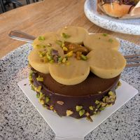 Dubai style dessert at Eter Vegan Bakery in Warsaw