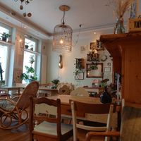  at Birds Bistro in Gottingen