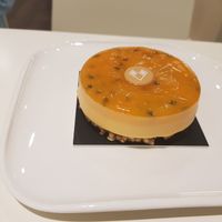 Vegan passionfruit cheesecake at La Pastisseria in Barcelona