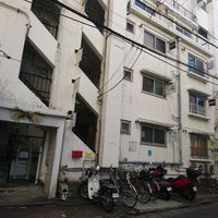 Retro Bldg. at Rillbagelリルベーグル in Fukuoka