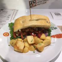 Chicken Chunk Sandwich with Tandoori sauce at The Vegetarian Butcher Ikebukuro in Tokyo
