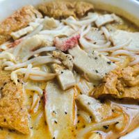 Old school laksa at Original Taste Foods 老味道 in Central Singapore