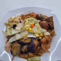 Economic plate at Original Taste Foods 老味道 in Central Singapore