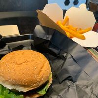 Classic burger with fries at UNMEAT in Zurich