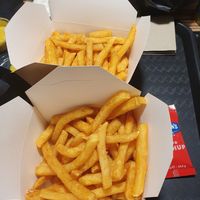 Fries #Veganuary at UNMEAT in Zurich