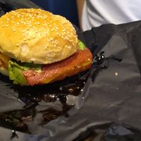 Rosti and bacon burger at UNMEAT in Zurich