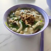 Mee Hun Kueh soup at VeHeart Cafe 素吃货 in West Singapore