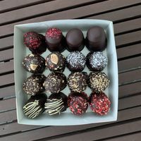 Flødeboller at Glean - Torvehallerne in Copenhagen