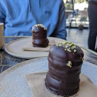 Pistachio / passion fruit and mokka/salted caramel at Glean - Torvehallerne in Copenhagen