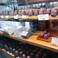 I want to eat everything...😲😋 at Glean - Torvehallerne in Copenhagen