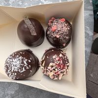 Coconut, yuzu, raspberry and blueberry   at Glean - Torvehallerne in Copenhagen