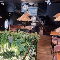 Upstairs at Hawaiian Poke Bowl - Centrum in Ghent