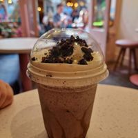 THE MILKSHAKE MASTERPIECE at Floozie Cookies in London
