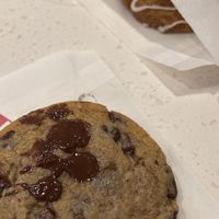 chocolate chunk  at Floozie Cookies in London
