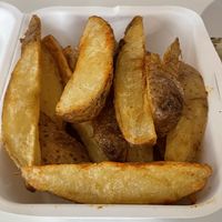 Great chips with seasoning.   at Cookoomela Lab - Kalliga in Athens