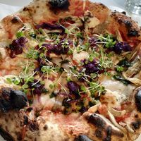Tozzi vegan pizza at Tozzi Forneria Moderna in Lisbon
